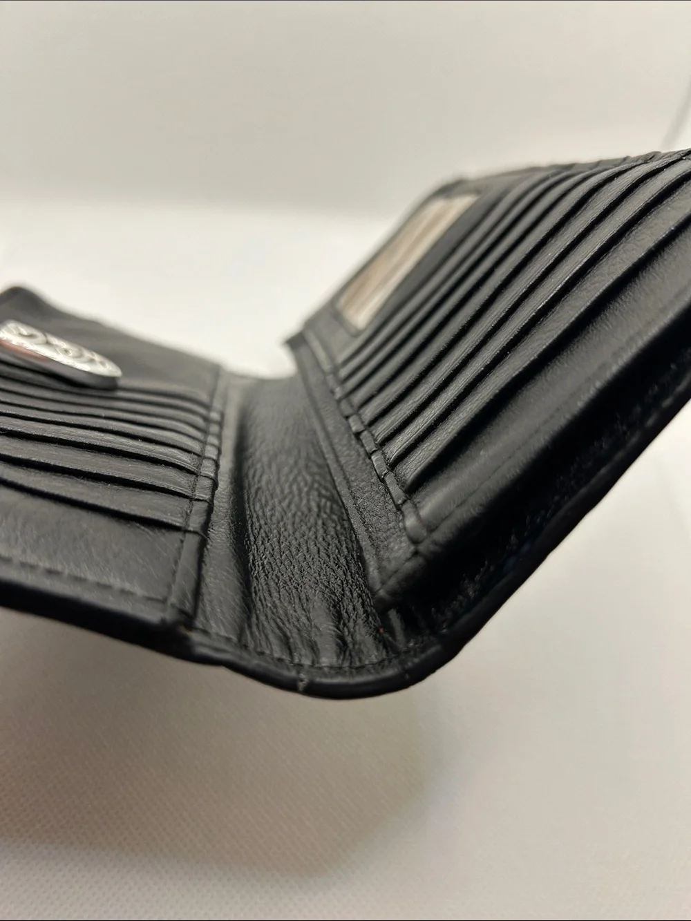 Brighton wallet black